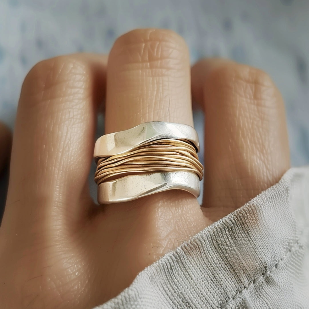 Sofia™ | Women's Silver and Gold Thread Ring